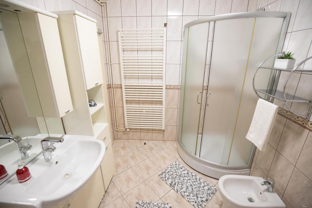 Apartman Excellent - Kuca Za Odmor U Zupanji -Natkriveno Parkirno Mjesto ซูปันยา ภายนอก รูปภาพ